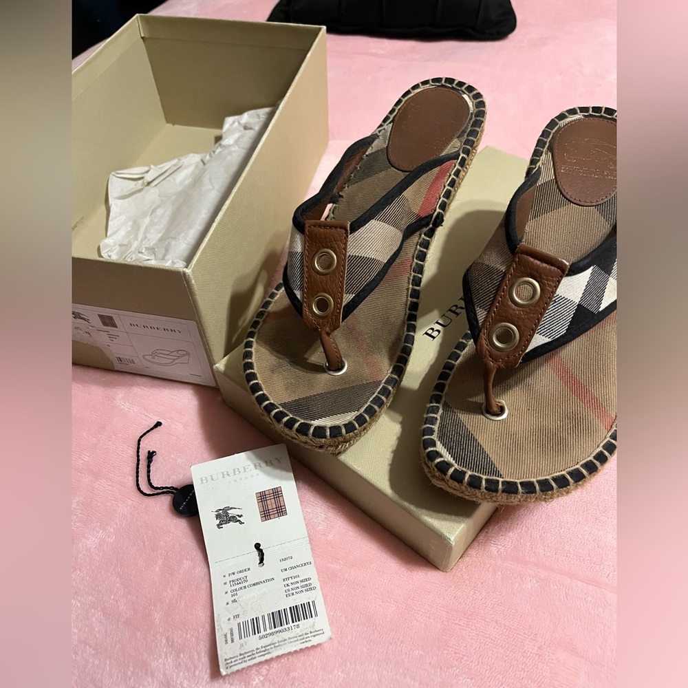 Burberry Authentic Wedge Sandals - Picture 5 of 11